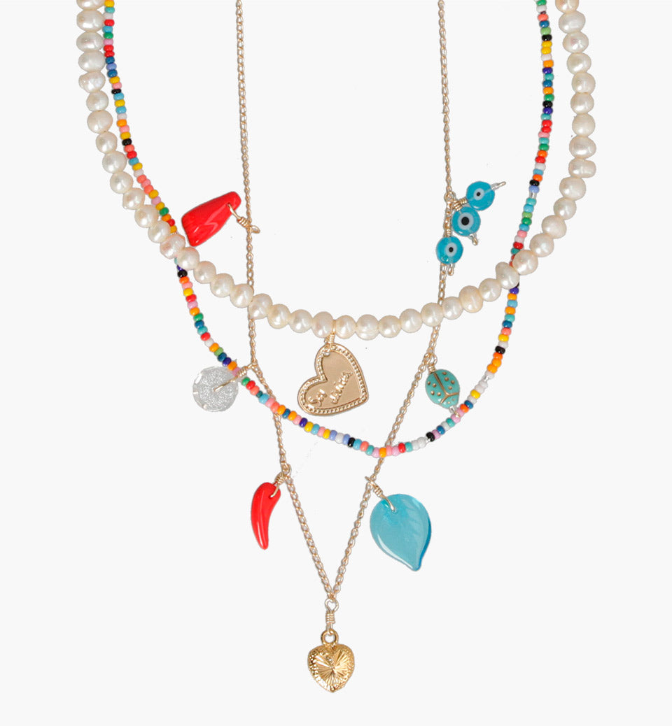 Collar de Perlas y Charms