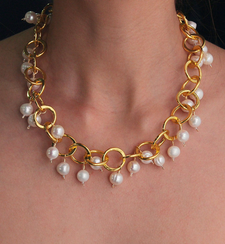 Collar de Perlas Abundancia – Mercedes Salazar Col